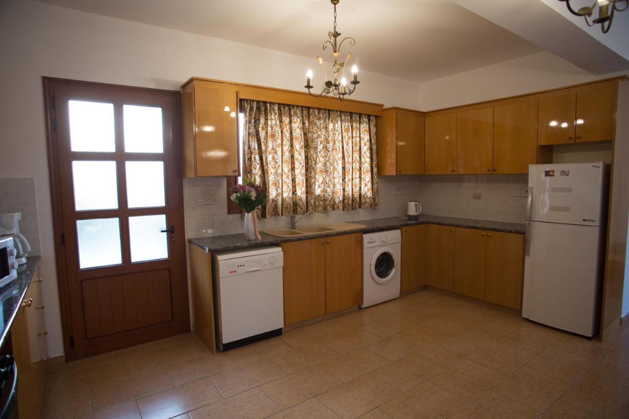 הוילה Polis Marilia 1 מראה חיצוני תמונה
